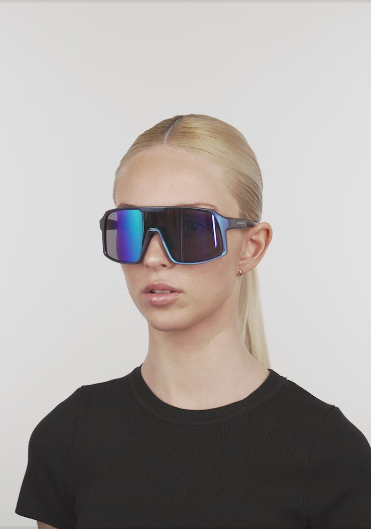 Cargar vídeo: Wind Limited Iridiscent Blue / Blue